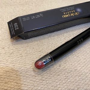 🆕❤️cle de peau enriched lip luminizer （refill）